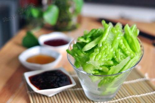 吃瓜喝水苦,揭秘生活中的酸甜苦辣