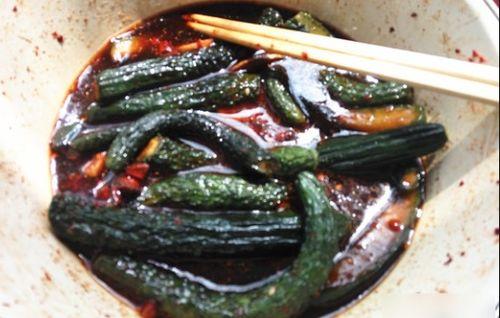 吃整根小瓜,探寻整根小瓜的独特魅力