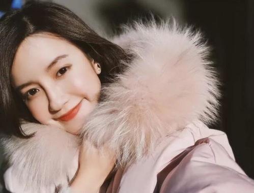 张大奕老公吃瓜,揭秘张大奕老公吃瓜背后的真相