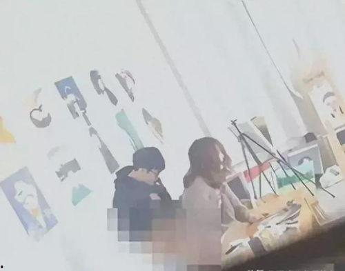 画室吃瓜学校,揭秘校园生活那些事儿